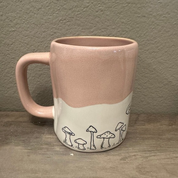 Rae Dunn Mushroom Mug - Picture 2 of 6